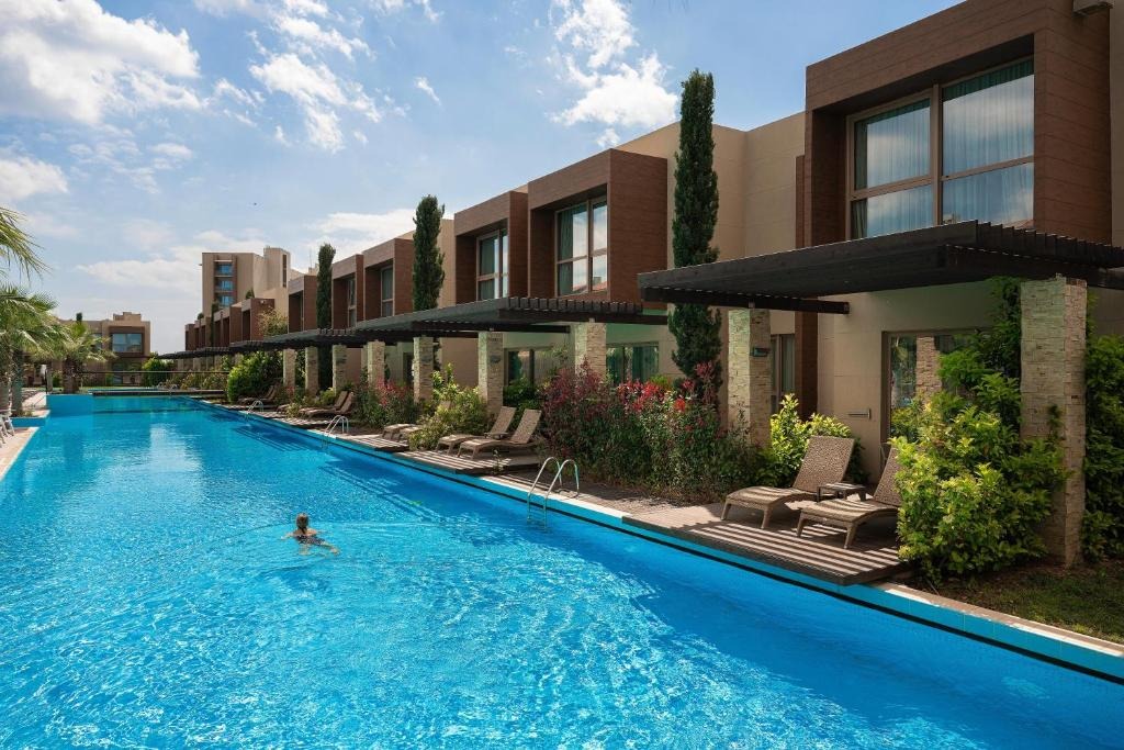 هتل کنکورد لاکچری